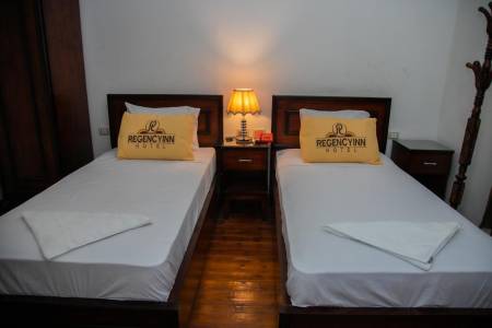 Regency inn12