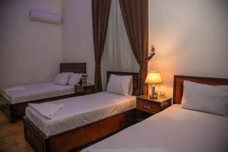 Regency inn13