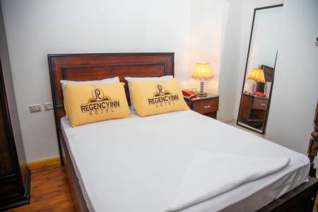 Regency inn20