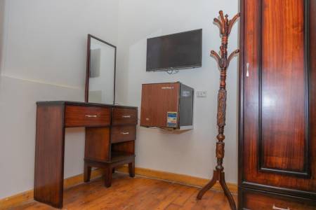 Regency inn27