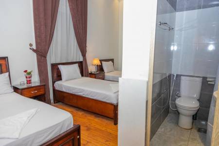 Regency inn29